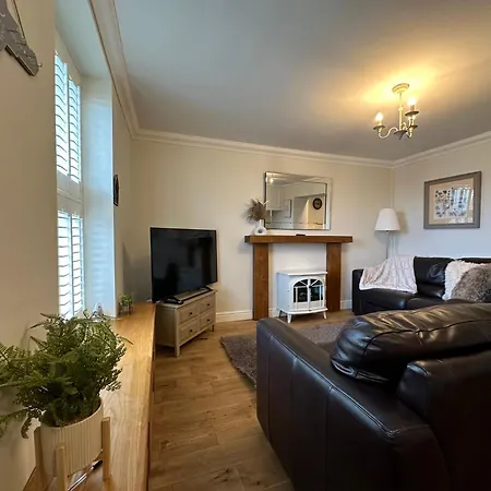 The Cosy Cottage Retreat! Perfect For Contractors, Relocators, Getaway Llantrisant  Exterior photo
