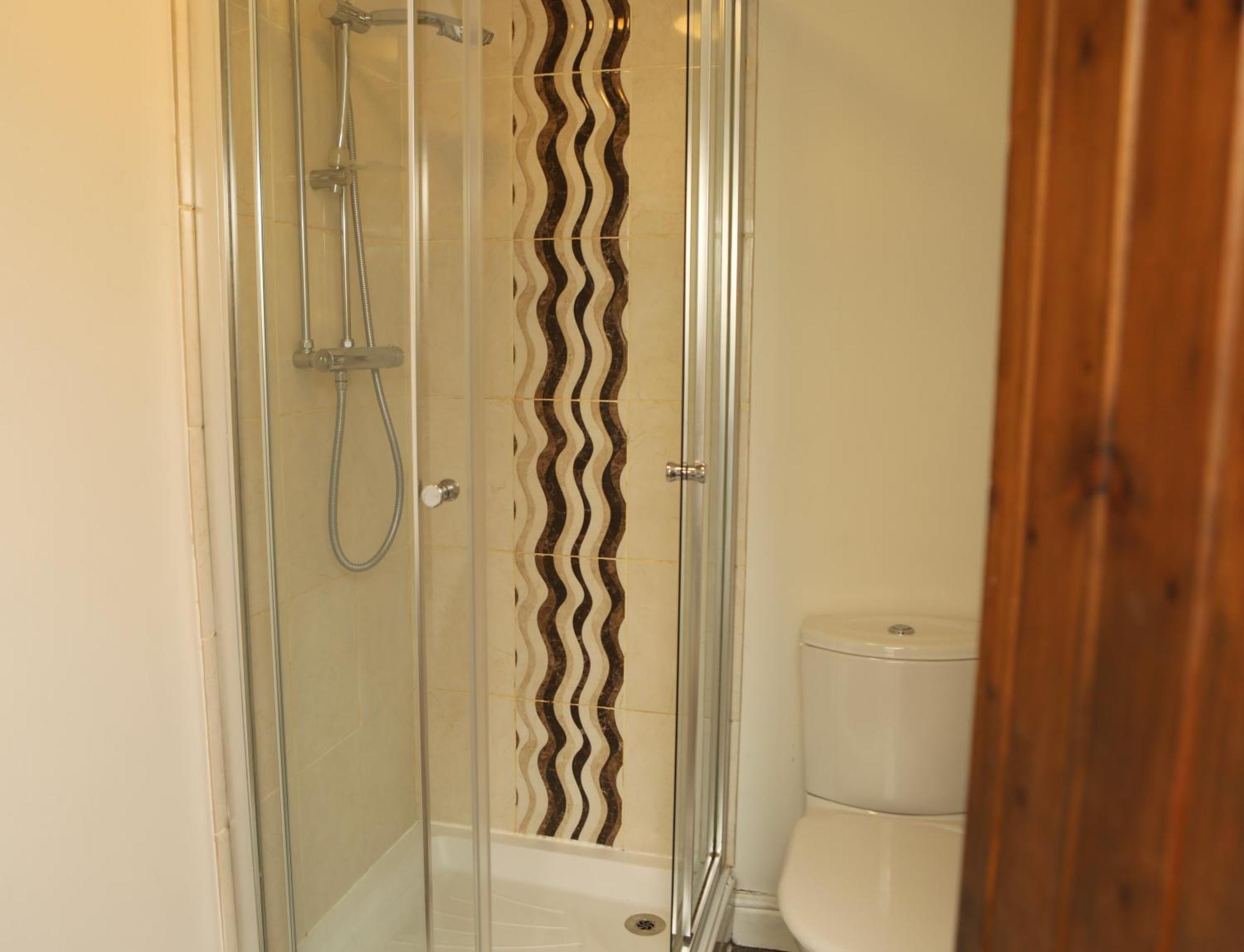 The Cosy Retreat! Perfect For Contractors, Relocators, Getaway *